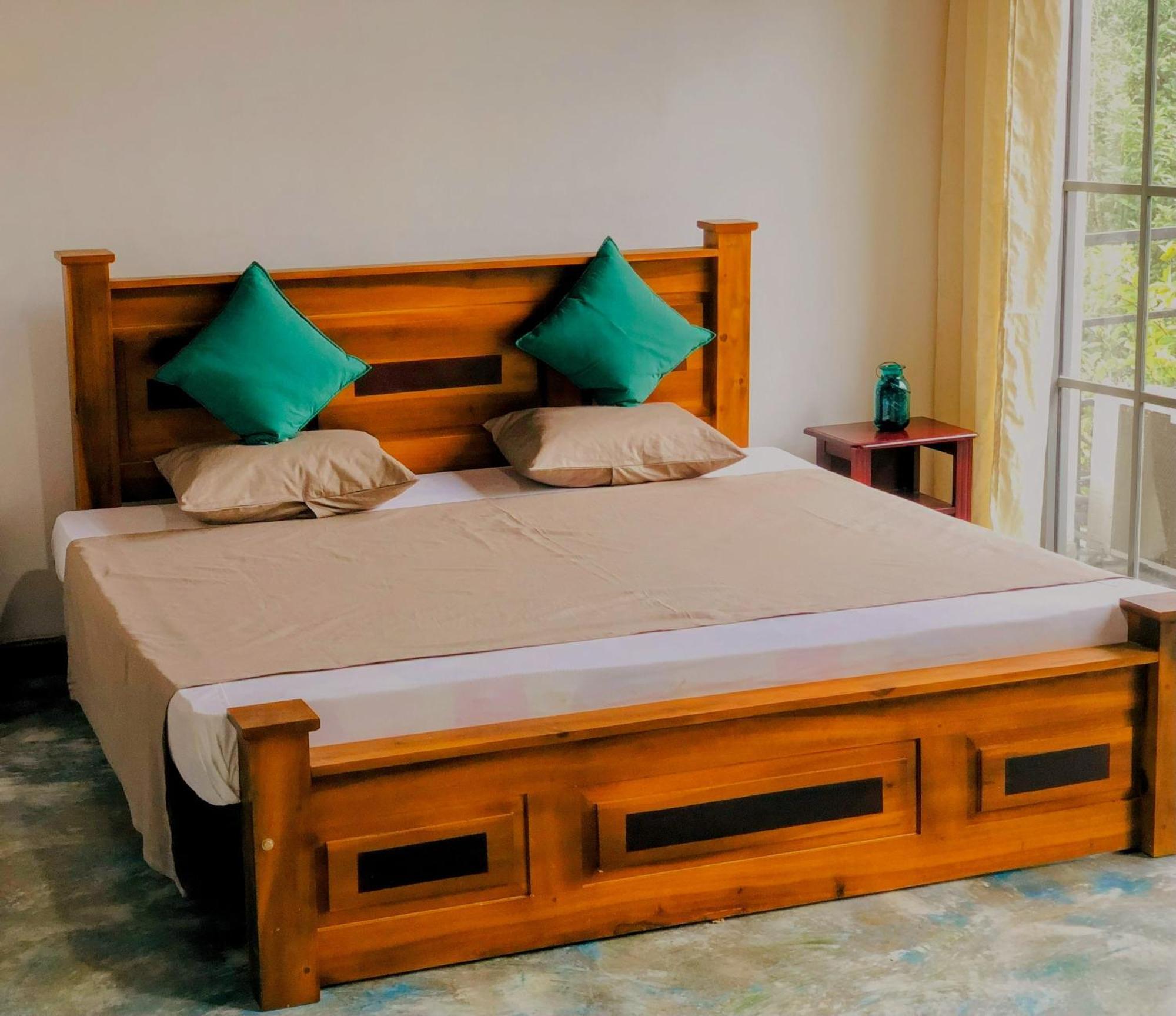 Barefoot Inn แคนดี้ ภายนอก รูปภาพ
